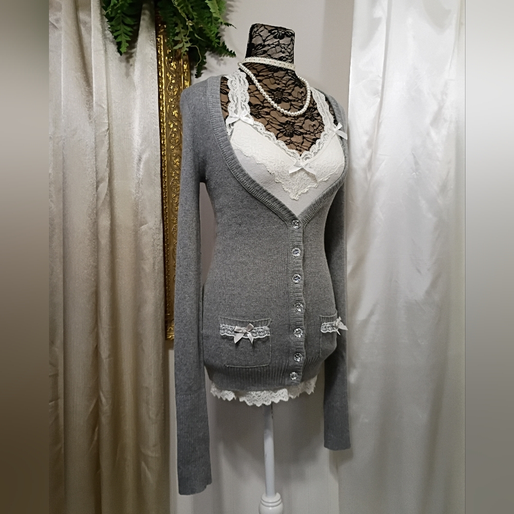 ♡ Y2K ♡ Hollister Grey Rabbit Hair Blingy Button Babydoll Cardigan Sweater - Picture 3 of 10